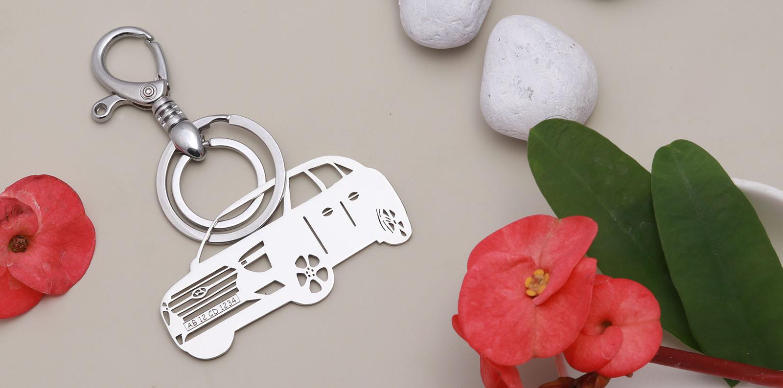 Customized car keychain side pose