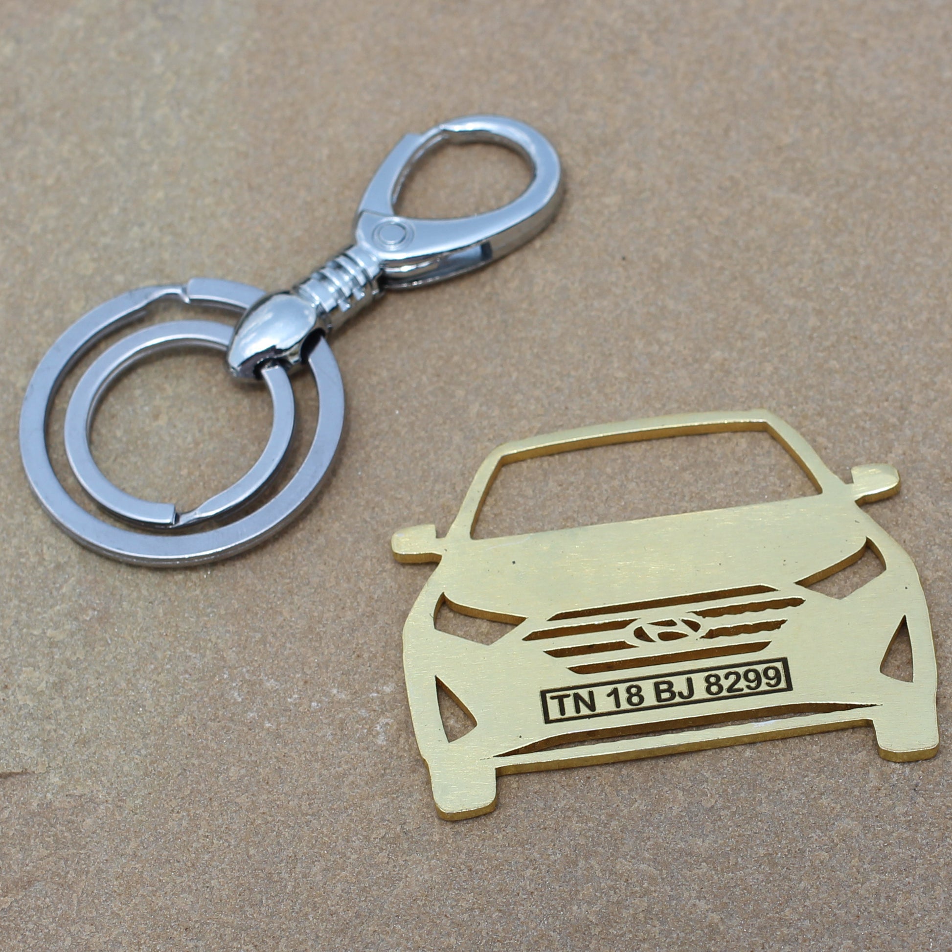Customized Car Keychain front pose