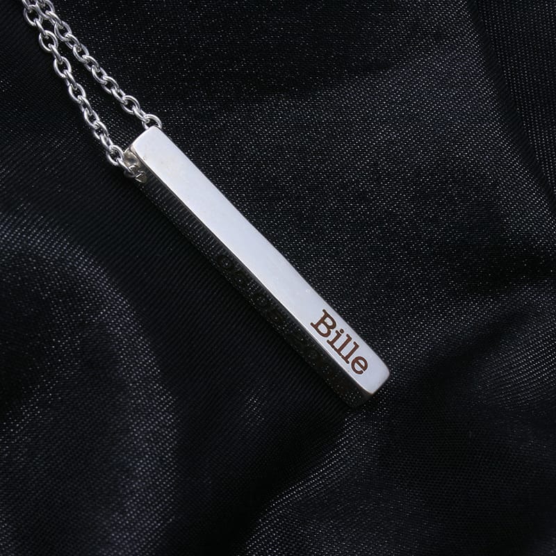 Customized bar necklace