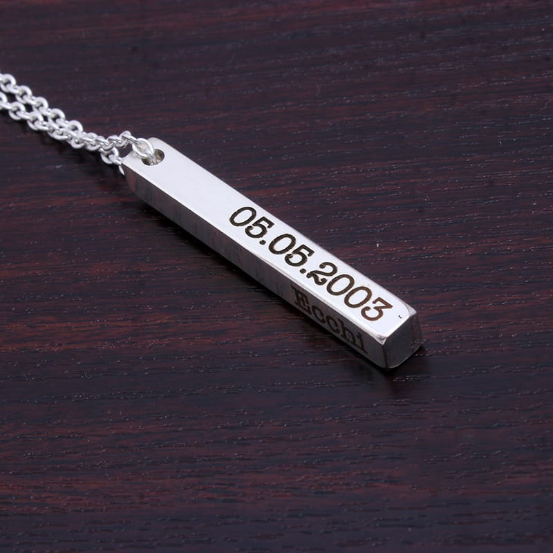 Customized bar necklace