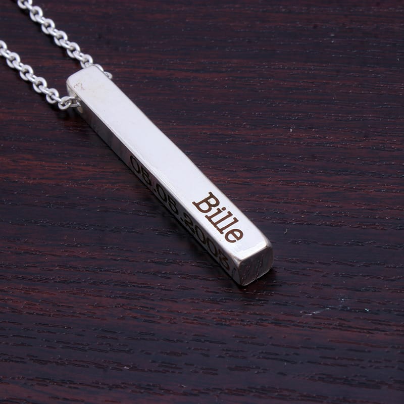 Customized bar necklace