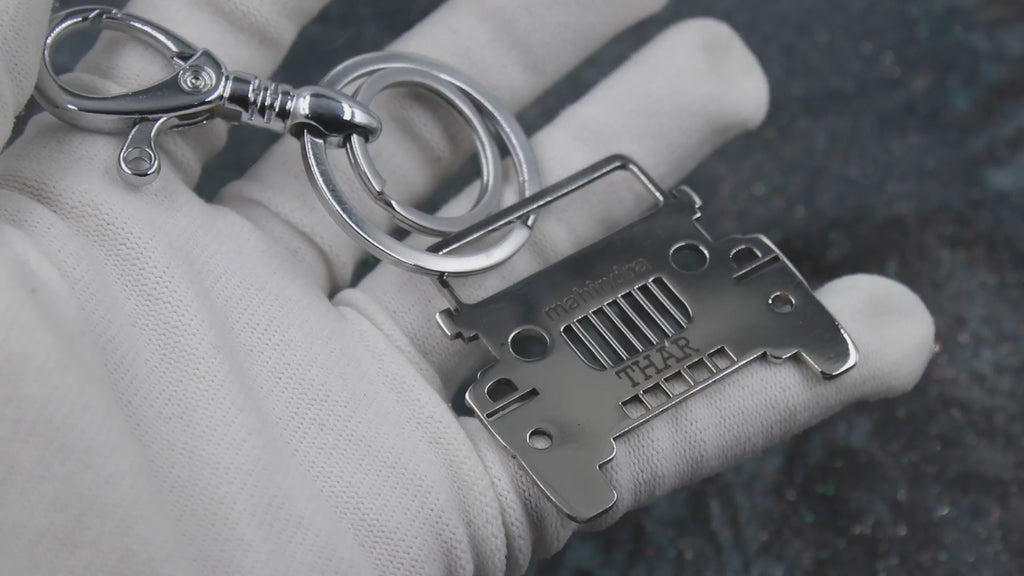 Customized Car Keychain front pose